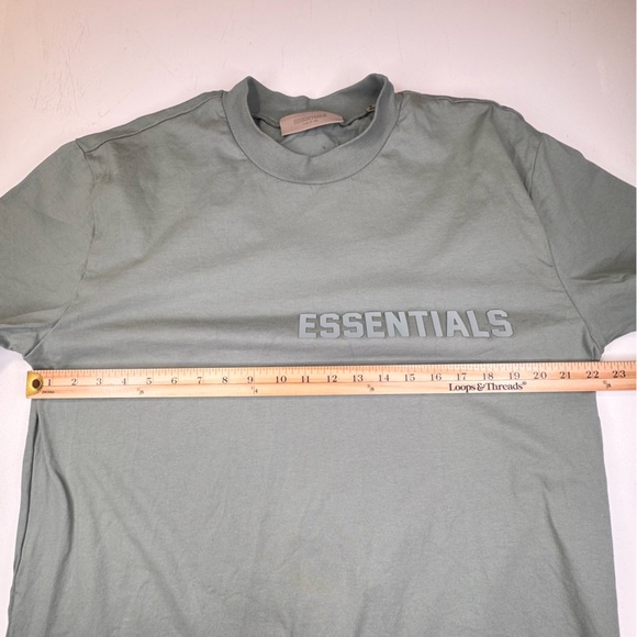 Essentials Fear Of God FOG Shirt Size Small Men's Green Cotton Streetwear Tee - Picture 8 of 11